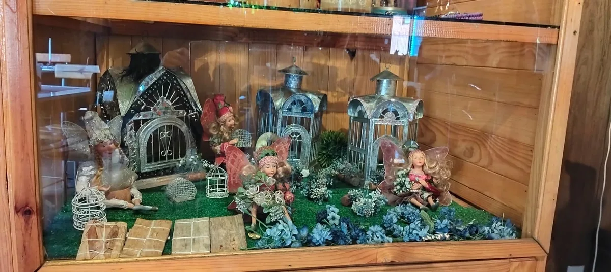 Vitrina de hadas — diorama encantado